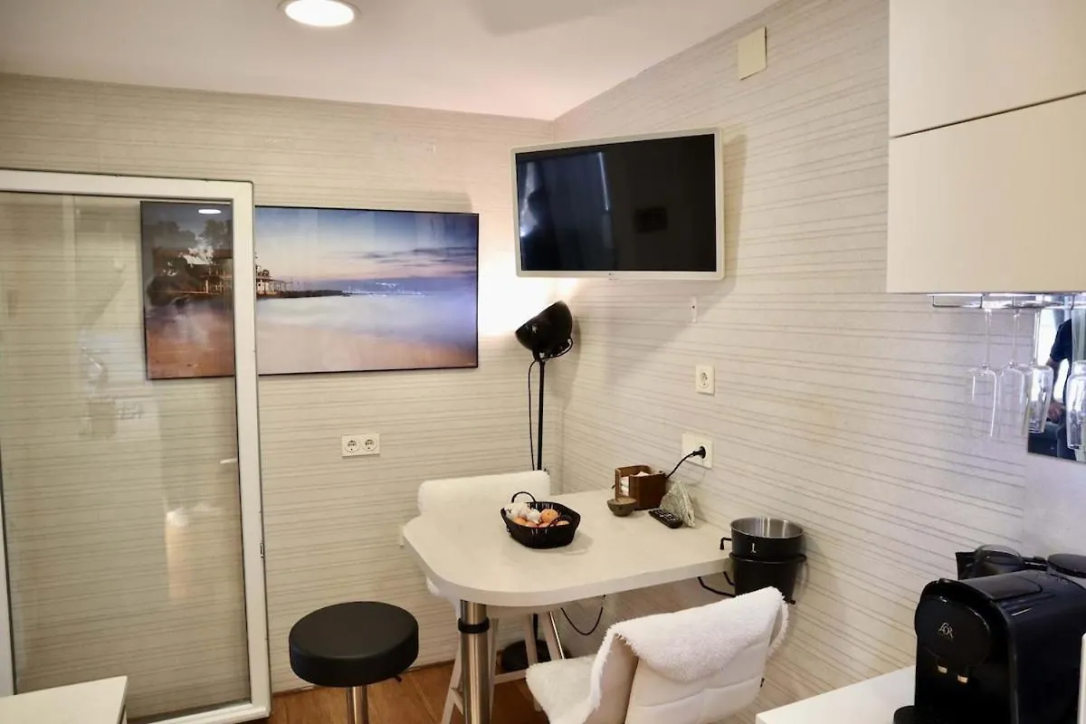 Buddha Home Baviera Golf Velez Malaga Lejlighed