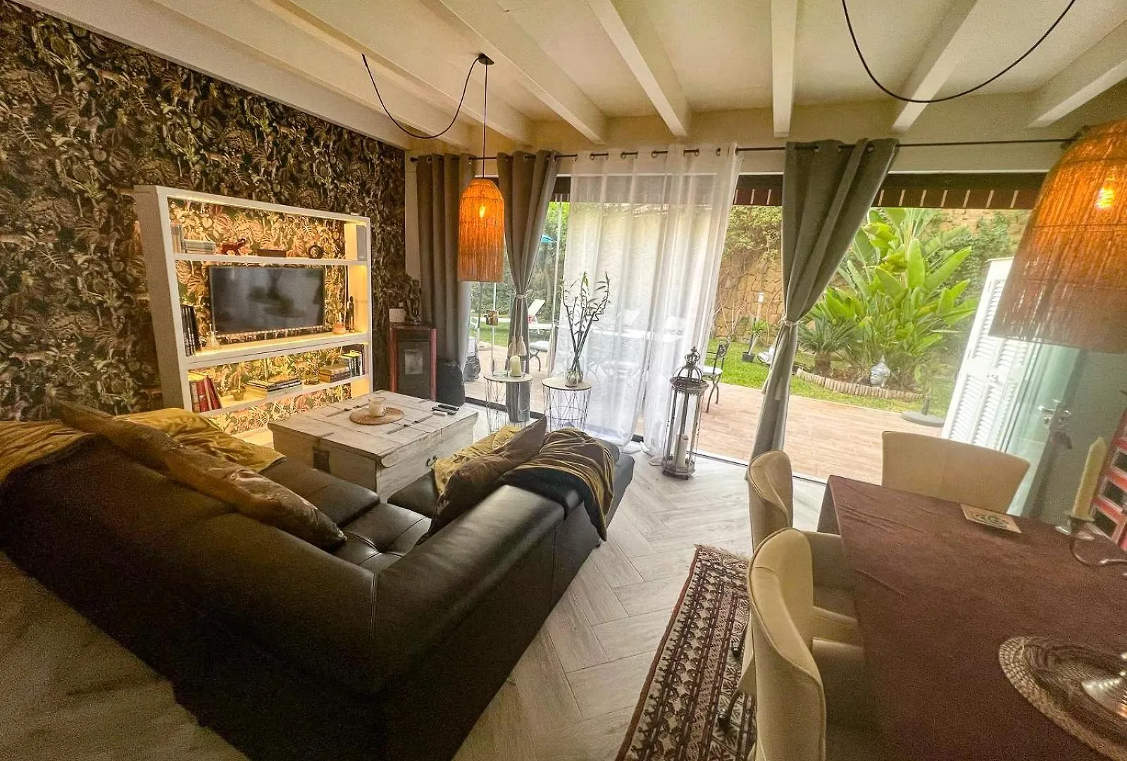 Buddha Home Baviera Golf Velez Malaga Spain
